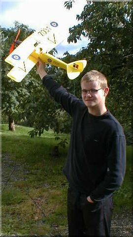 Kristian doing weight comparison.